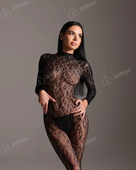 Тина, 27